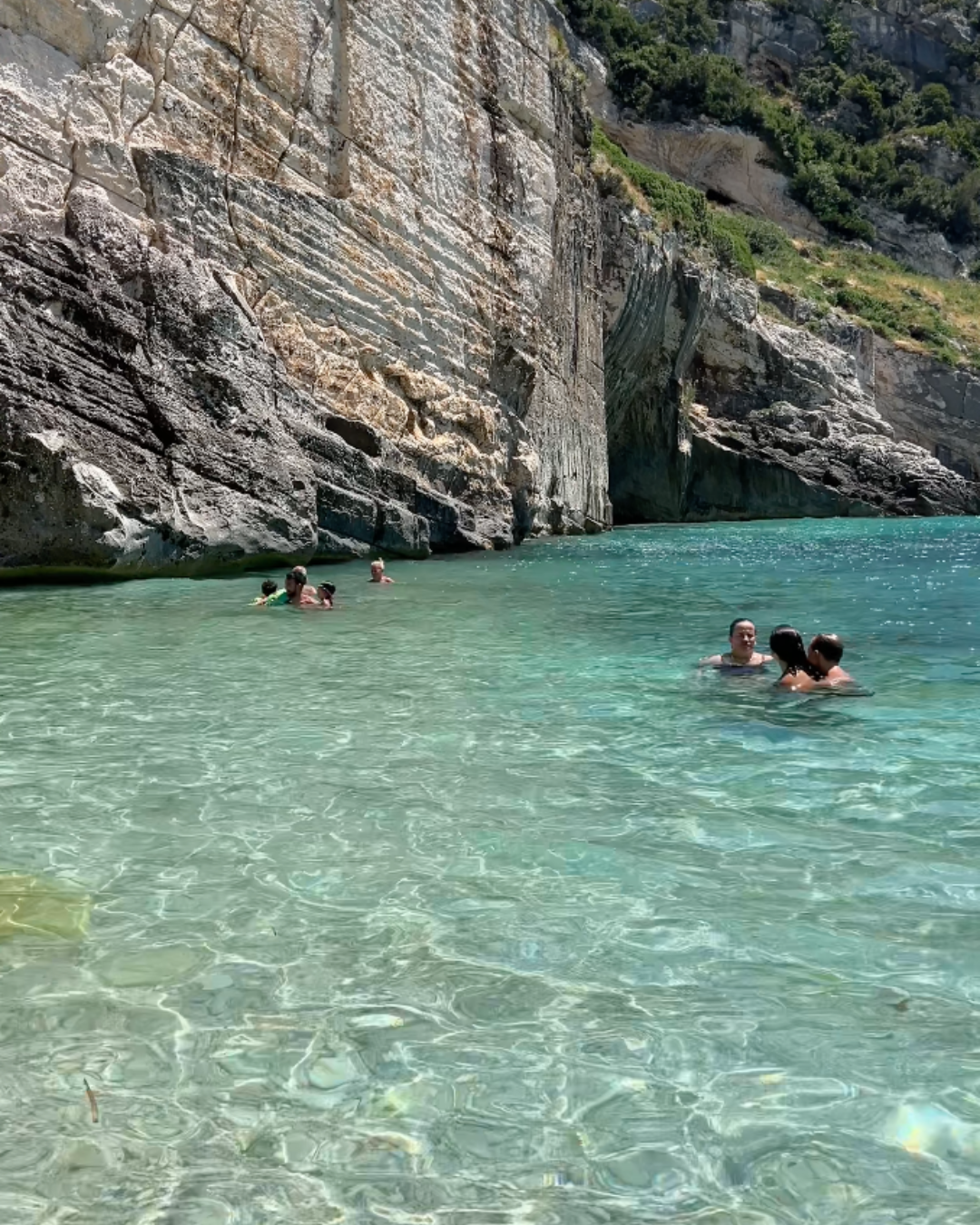 Drama Bay