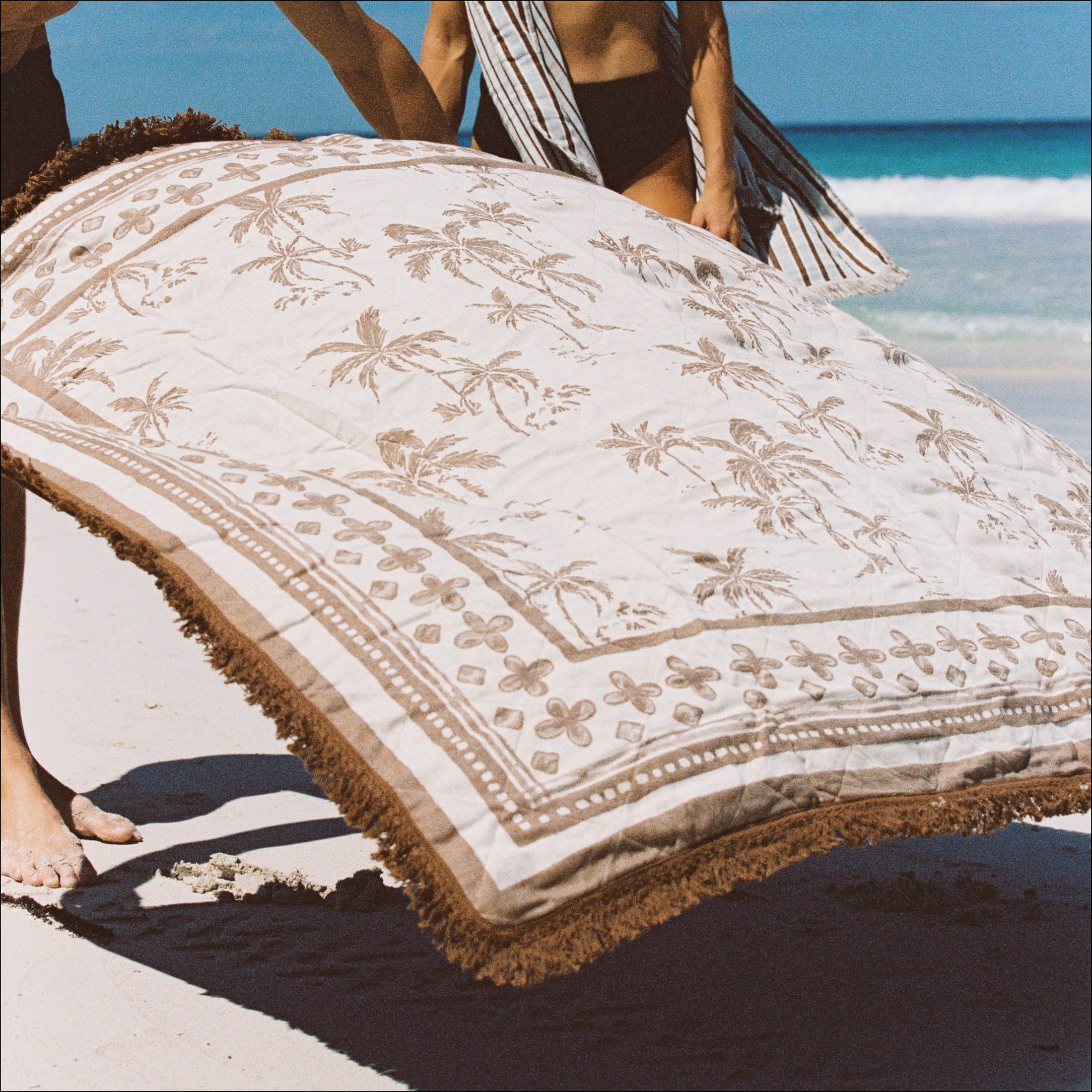 Zephyr Blanket Palma