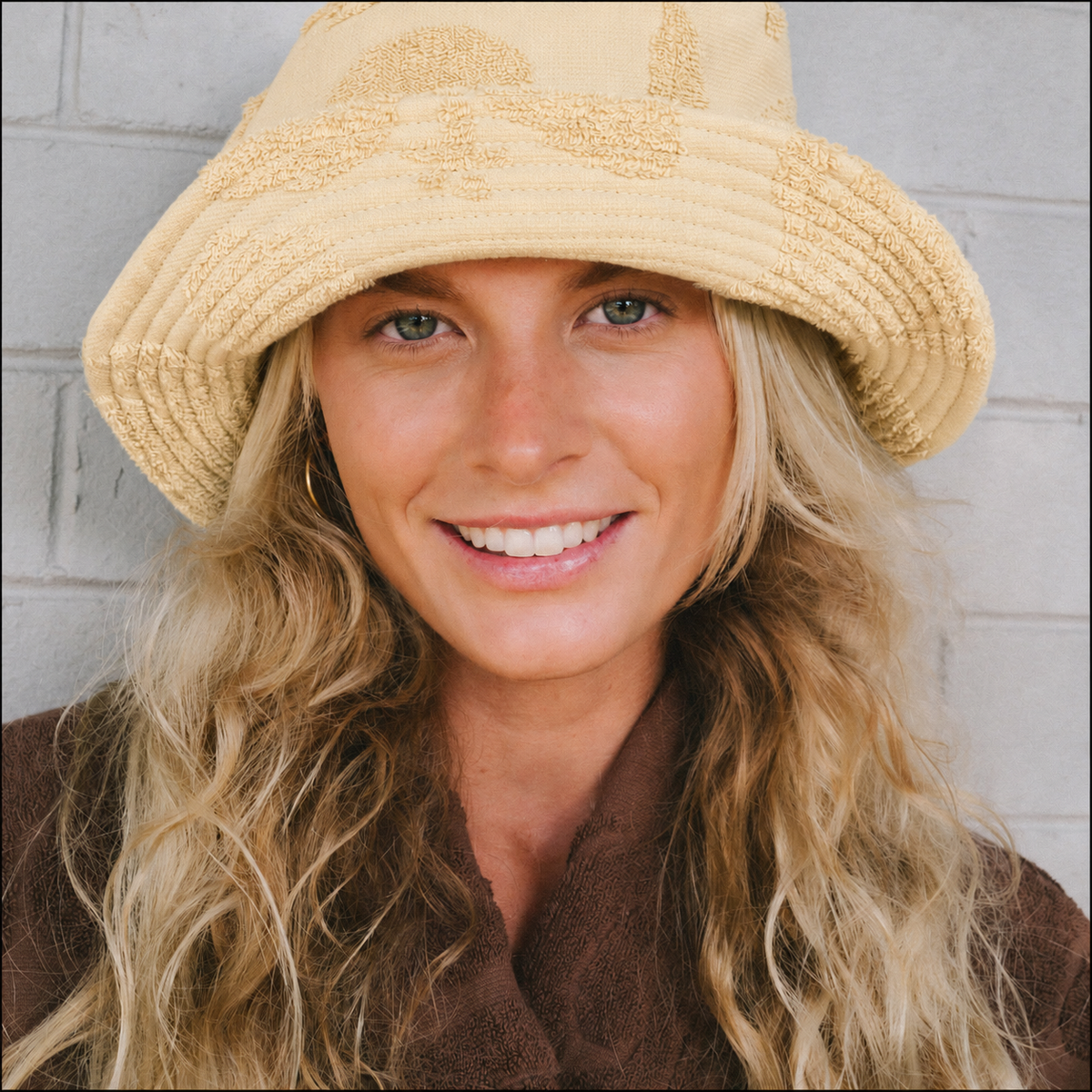Oasis Bucket Hat - Straw